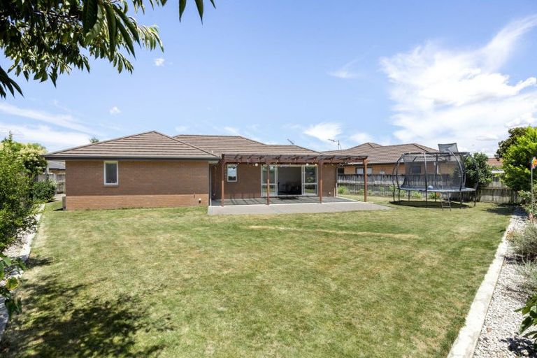 Photo of property in 10 Shirley Place, Huntington, Hamilton, 3210