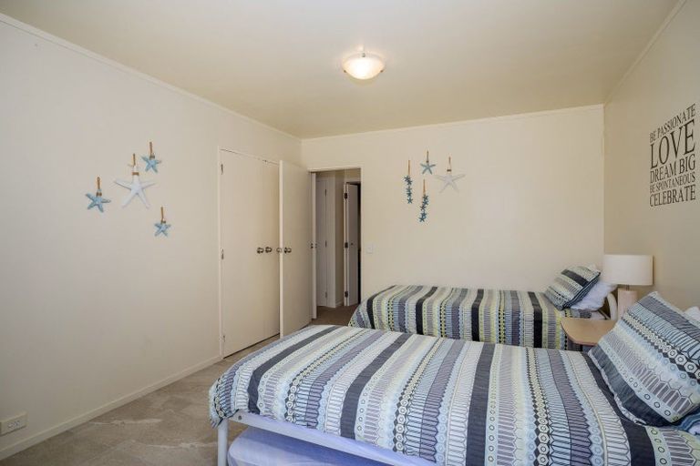 Photo of property in 12 Pleasant Place, Pauanui, Hikuai, 3579