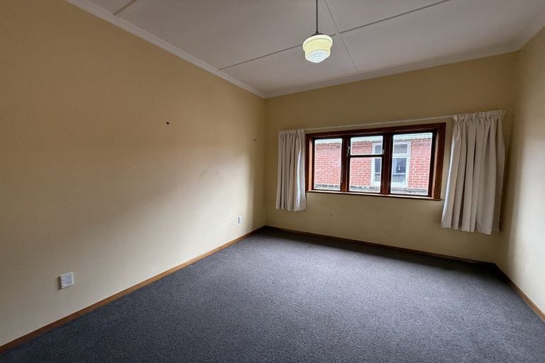 Photo of property in 187 The Parade, Island Bay, Wellington, 6023