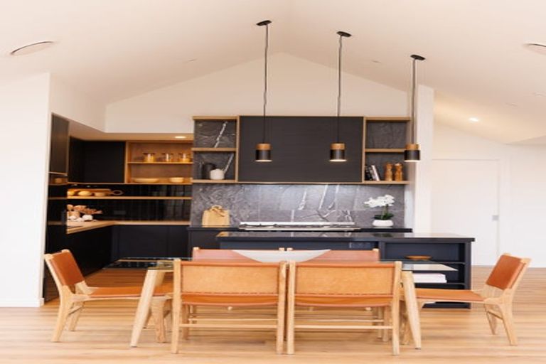 Photo of property in 13 Aarts Place, One Tree Point, 0118