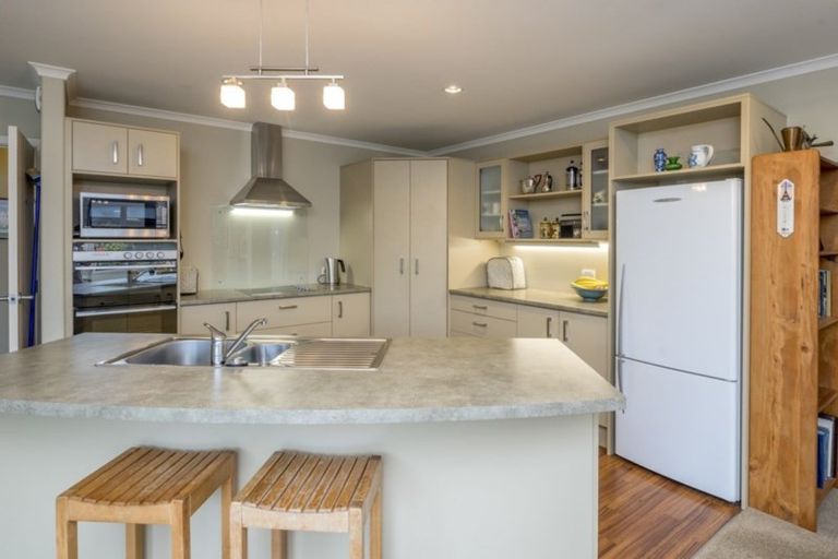 Photo of property in 20 Ludlam Way, Otaki, 5512