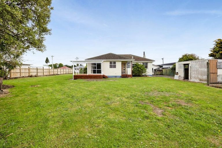 Photo of property in 3 Clive Street, Hawera, 4610