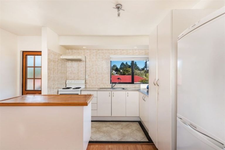 Photo of property in 34 Garton Drive, Massey, Auckland, 0614