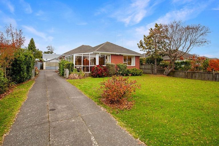 Photo of property in 184 Condell Avenue, Papanui, Christchurch, 8053