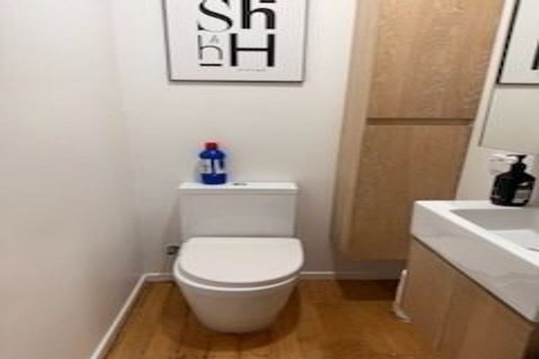 Photo of property in 60 Glen Marine Parade, Glendene, Auckland, 0602