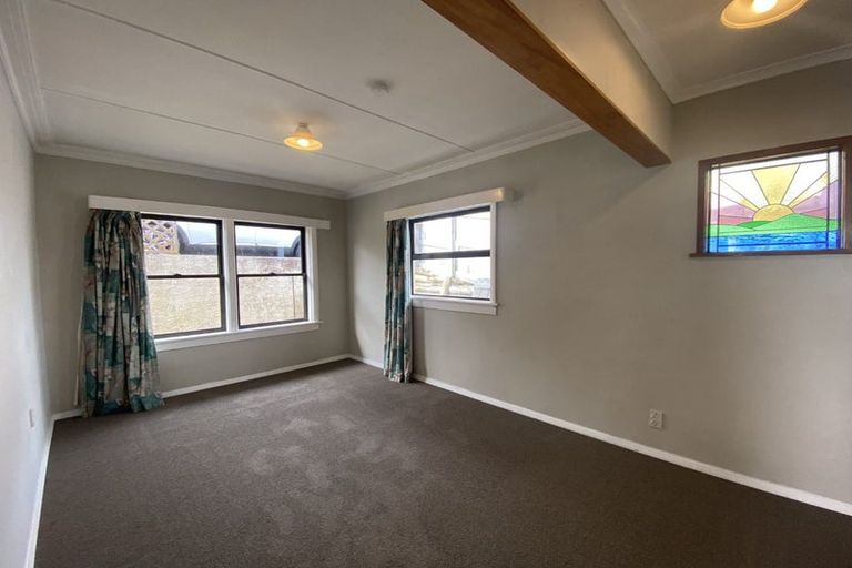 Photo of property in 2a Turehu Street, Merrilands, New Plymouth, 4312