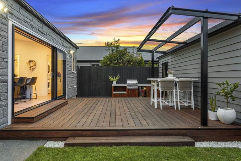 Photo of property in 149 Caledonian Road, St Albans, Christchurch, 8014