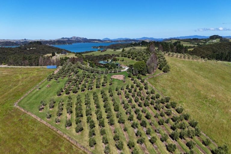 Photo of property in 429 Redcliffs Road, Kerikeri, 0294