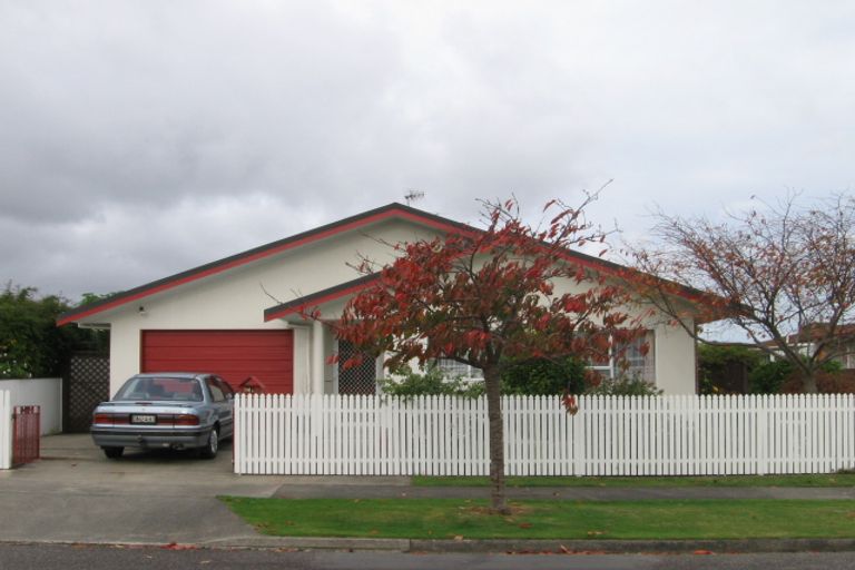 Photo of property in 36 Matai Street, Waikanae, 5036