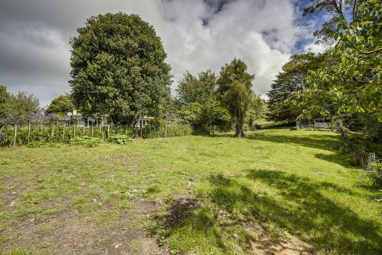 Photo of property in 1447 Ridgemount Road, Tutira, Napier, 4188
