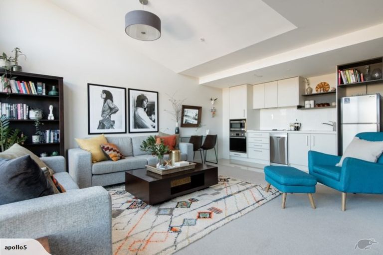 Photo of property in Nouvo Apartments, 5f/21 Rugby Street, Mount Cook, Wellington, 6021
