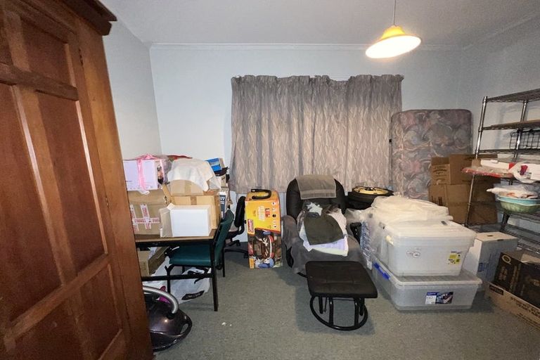 Photo of property in 27 Lyndon Street, Riccarton, Christchurch, 8041