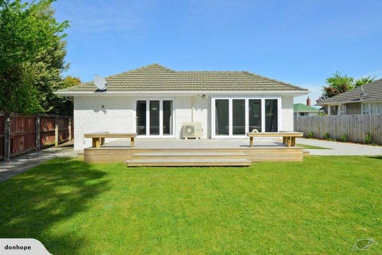Photo of property in 8 Bellina Place, Broomfield, Christchurch, 8042