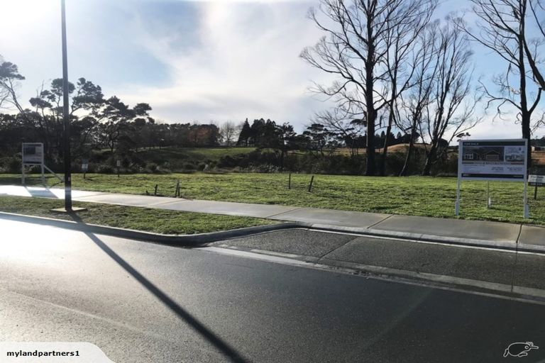 Photo of property in 21 Kano Way, Hobsonville, Auckland, 0616