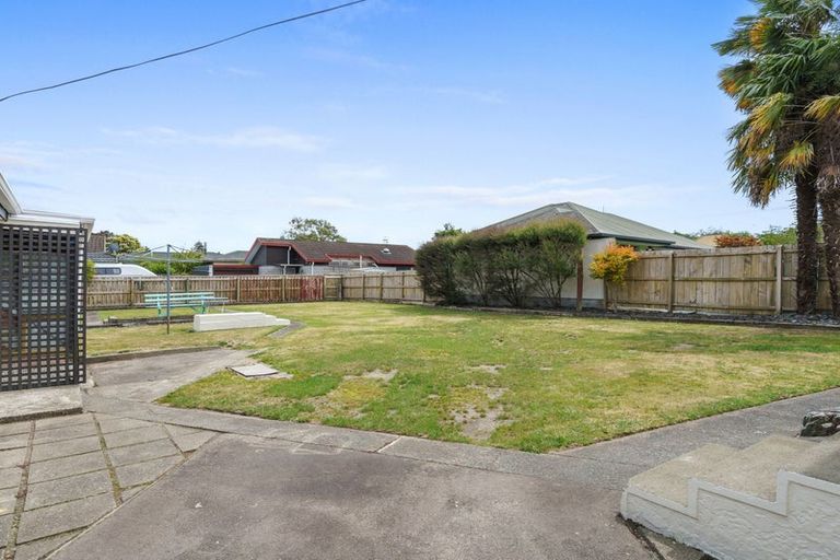 Photo of property in 14 Titoki Street, Stoke, Nelson, 7011