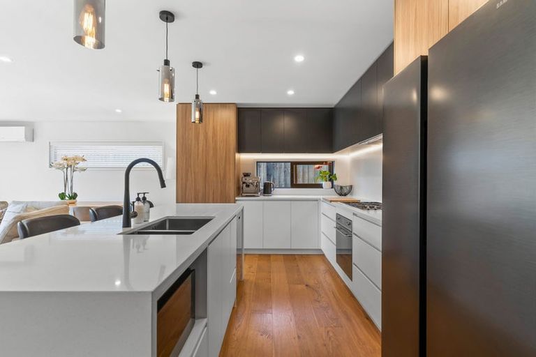 Photo of property in 29 Josh Road, Huapai, Kumeu, 0810