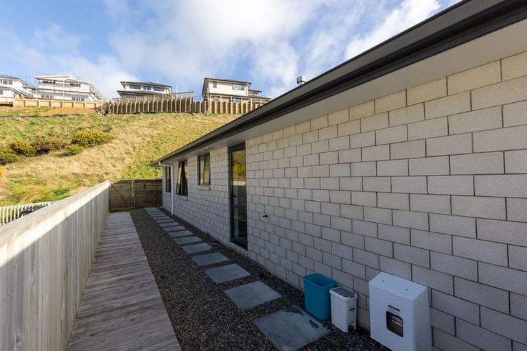 Photo of property in 111 Melksham Drive, Churton Park, Wellington, 6037