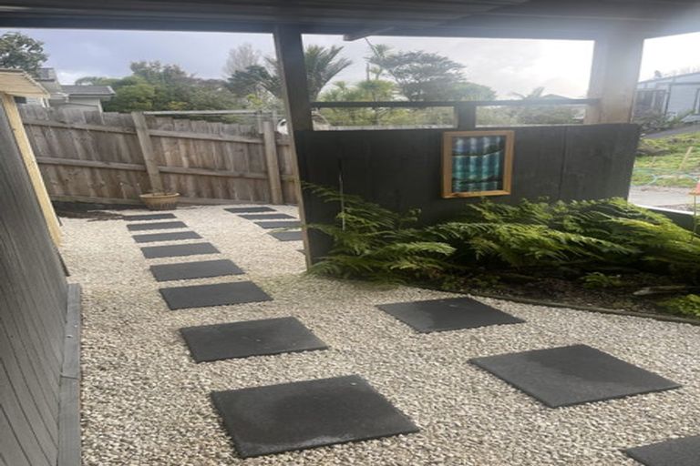 Photo of property in 7 Norman Road, Titirangi, Auckland, 0604