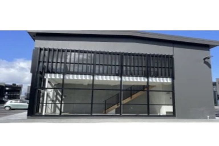 Photo of property in 24 Port Way, Rosehill, 2113