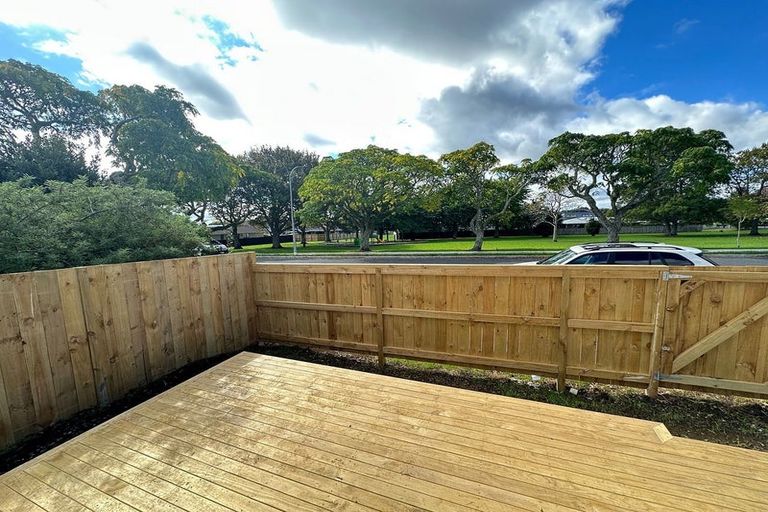 Photo of property in 4 Jutland Road, Pukekohe, 2120