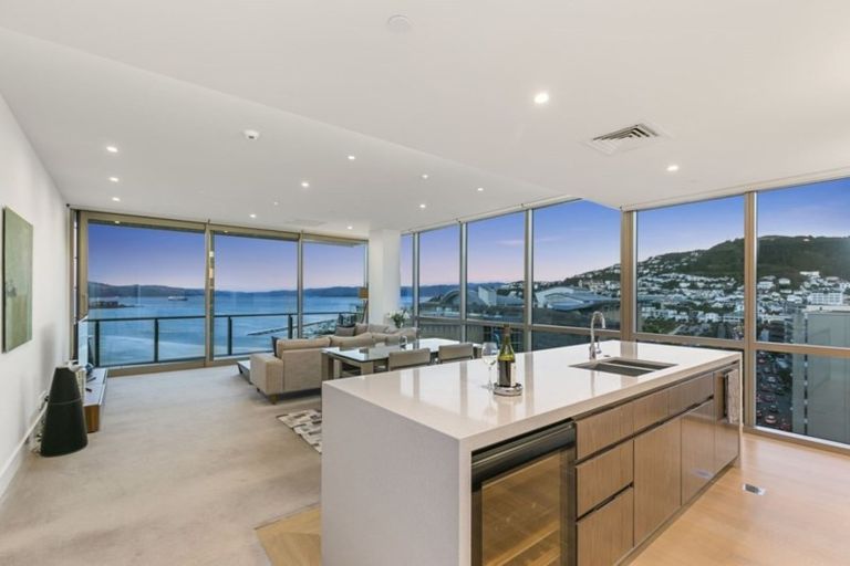 Photo of property in 903/1u Market Lane, Wellington Central, Wellington, 6011