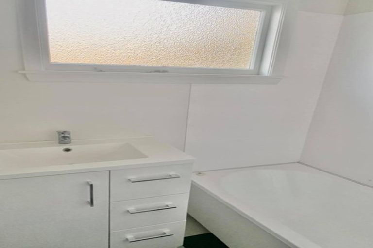 Photo of property in 12 Lowry Street, Richmond, 7020