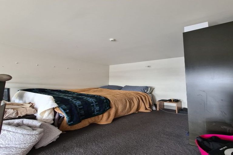 Photo of property in Urbane Apartments, 46/29 Webb Street, Mount Cook, Wellington, 6011