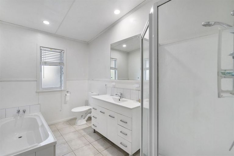 Photo of property in 107 Jellicoe Road, Manurewa, Auckland, 2102