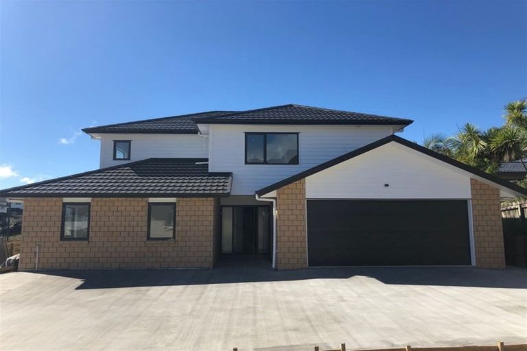 Photo of property in 11 Shibata Rise, Ranui, Auckland, 0612