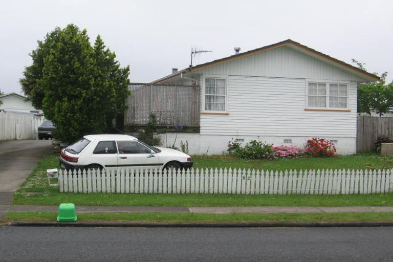 Photo of property in 82 Walworth Avenue, Pakuranga Heights, Auckland, 2010