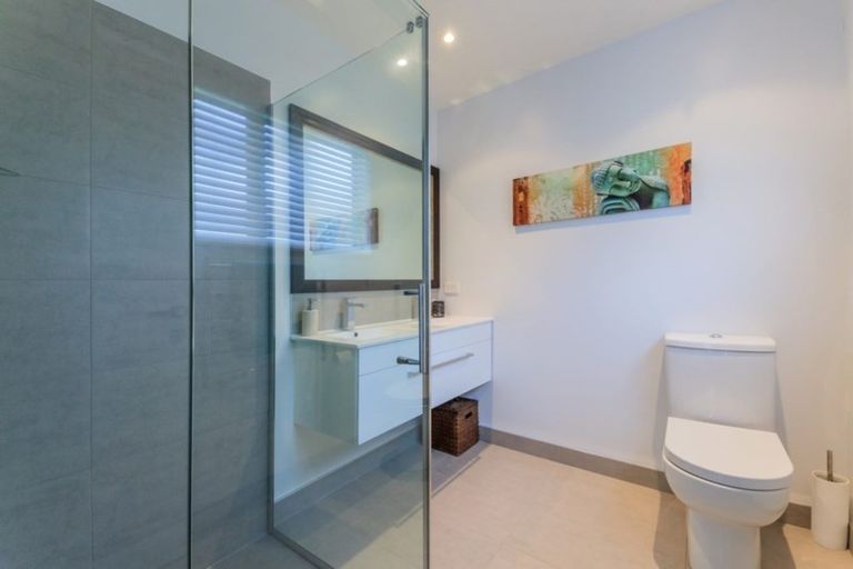 Photo of property in 24 Crabb Fields Lane, Riverhead, 0820