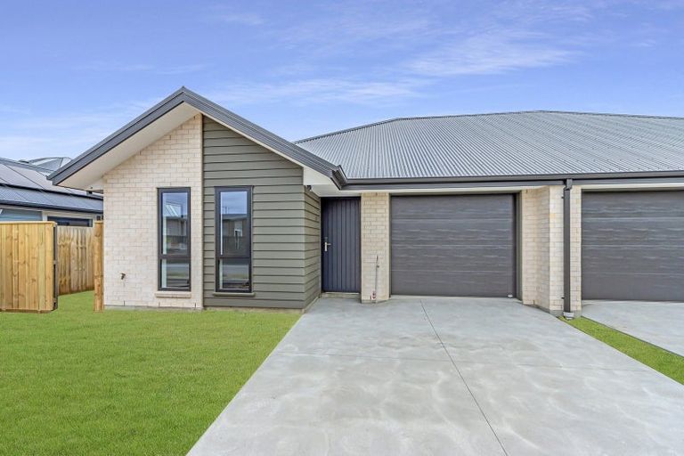 Photo of property in 7 Mckerrow Street, Marshland, Christchurch, 8083