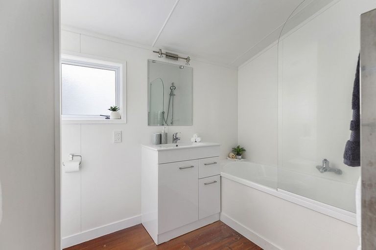 Photo of property in 26 Florence Street, Newtown, Wellington, 6021