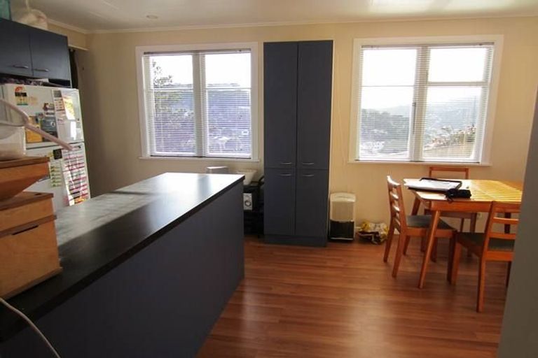 Photo of property in 105 Severn Street, Island Bay, Wellington, 6023