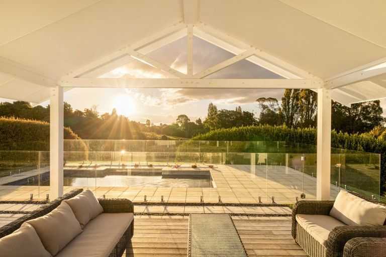 Photo of property in 49ra Oceana Drive, Welcome Bay, Tauranga, 3175