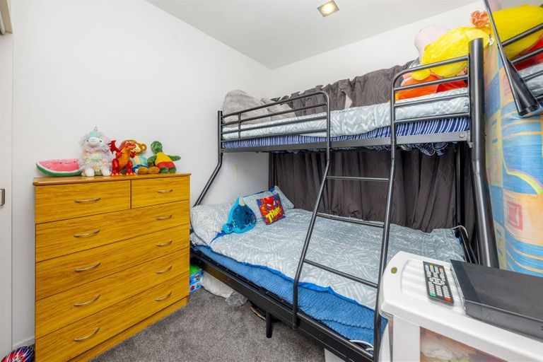Photo of property in 6/33 Kenderdine Road, Papatoetoe, Auckland, 2025