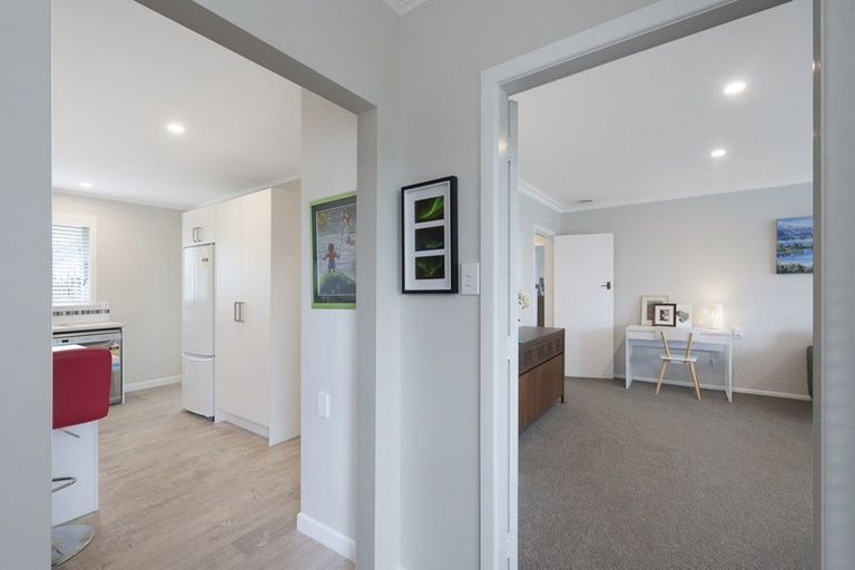 Photo of property in 1a Leybourne Avenue, Waikanae, 5036