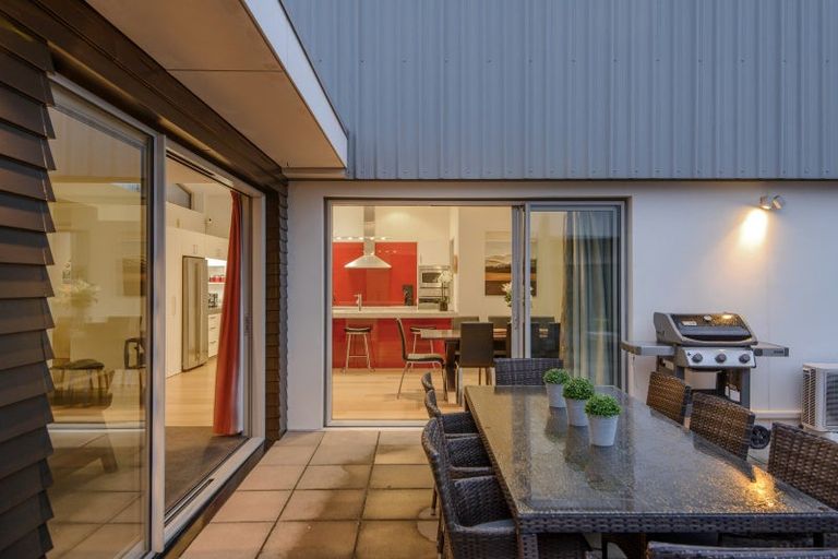 Photo of property in 15 Teagarden Close, Mairehau, Christchurch, 8052