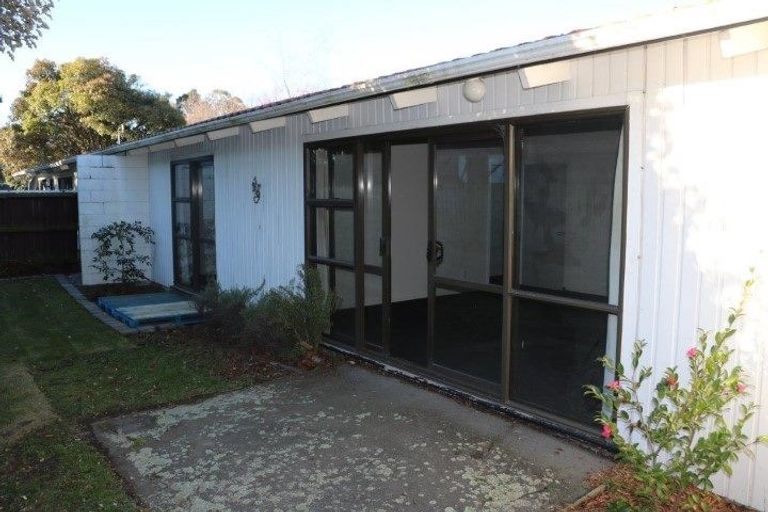 Photo of property in 93 Grahams Road, Burnside, Christchurch, 8041