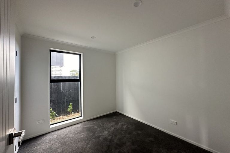 Photo of property in 1 Puhikawa Street, Massey, 0614