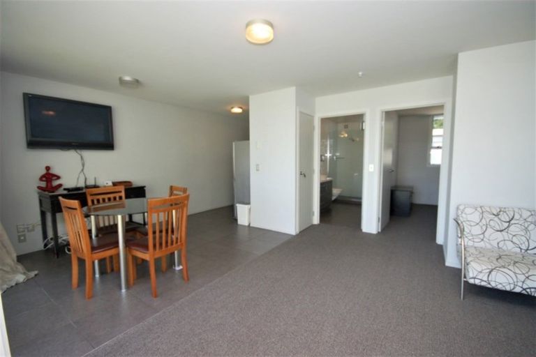 Photo of property in 300 Lake Terrace, Two Mile Bay, Taupo, 3330