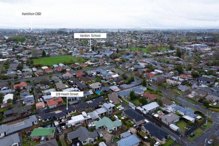 Photo of property in 2/9 Heath Street, Saint Andrews, Hamilton, 3200