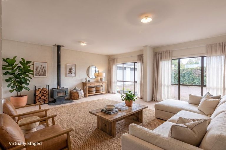 Photo of property in 11 Gaisford Terrace, Waipukurau, 4200