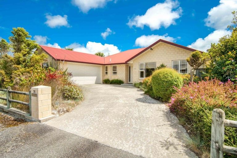 Photo of property in 35 Pakington Street, Westport, 7825