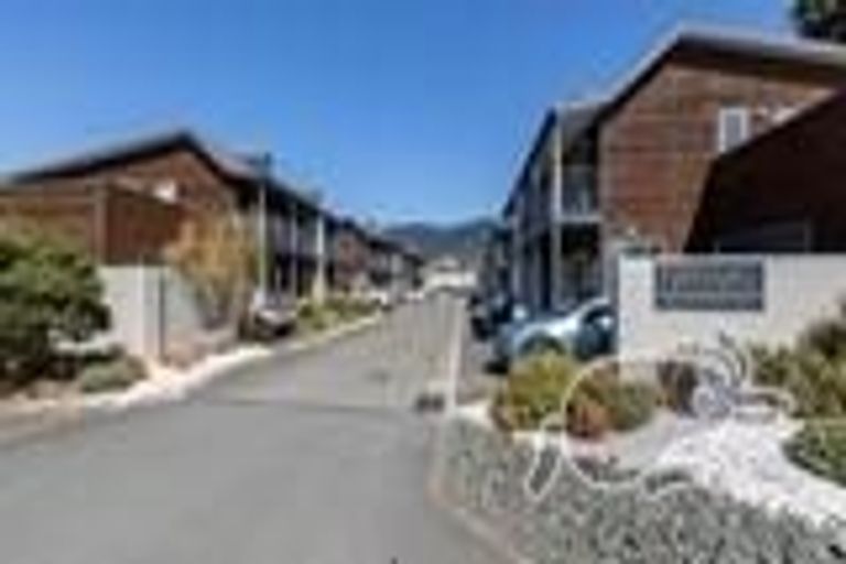 Photo of property in 16 Rochdale Way, Stoke, Nelson, 7011