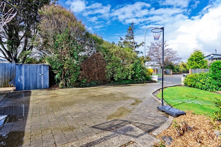 Photo of property in 105 Cunningham Crescent, Grasmere, Invercargill, 9810