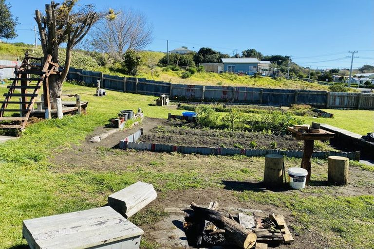 Photo of property in 7 Norfolk Street, Patea, 4520