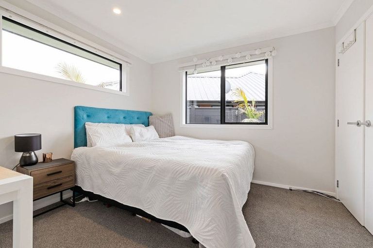 Photo of property in 19 Rose Leigh Drive, Cambridge, 3434