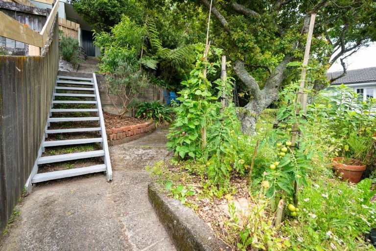 Photo of property in 111a Karori Road, Karori, Wellington, 6012