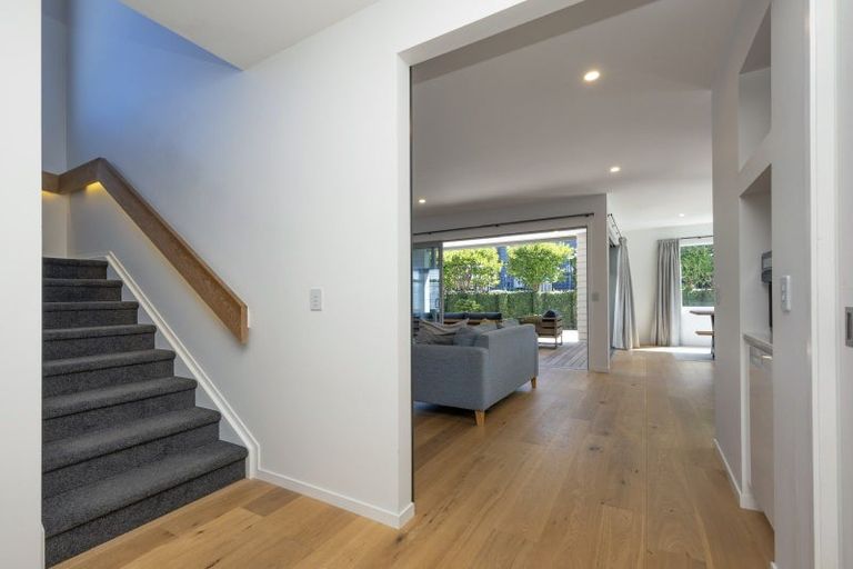 Photo of property in 13 Podgora Avenue, Kumeu, 0810